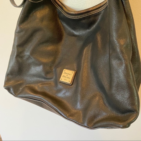 dooney & burke black leather purse - Picture 2 of 5